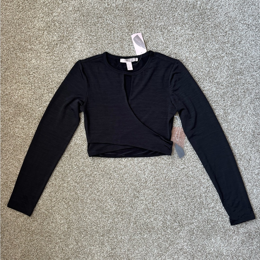 Forever 21 NWT Long Sleeve Crop Top, Black, Size M